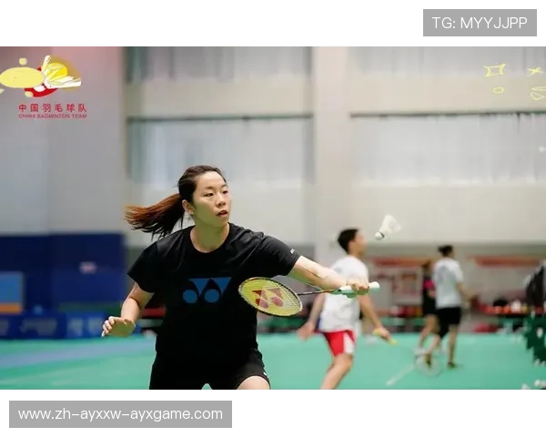 羽毛球稍等手势